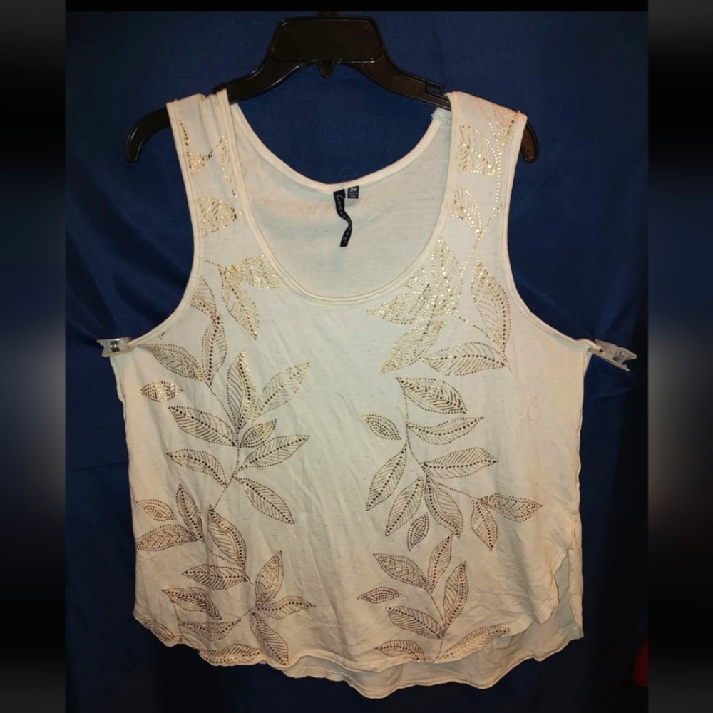Casey Key Sleeveless Tank, 2x, Beige With Metallic Gold tone Leaf Print Summer